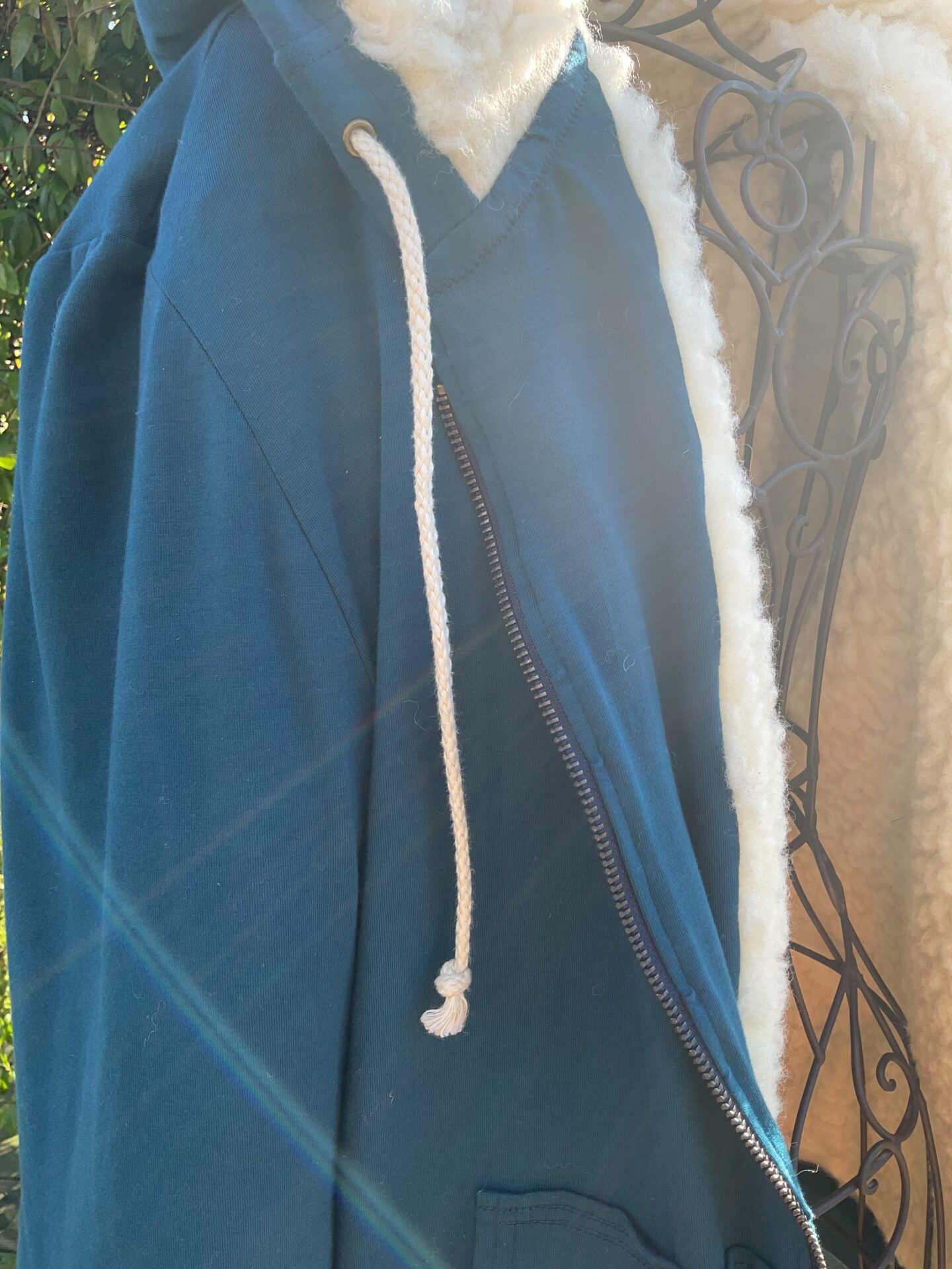 Sweat zippé doublé en 100% toison de mouton