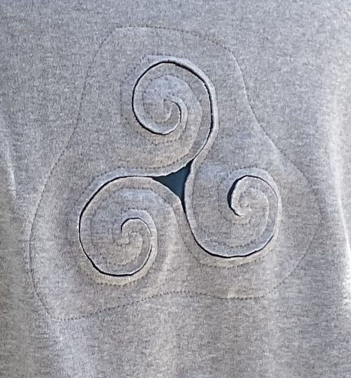 Sweat capuche jersey interlock et sweat gratté